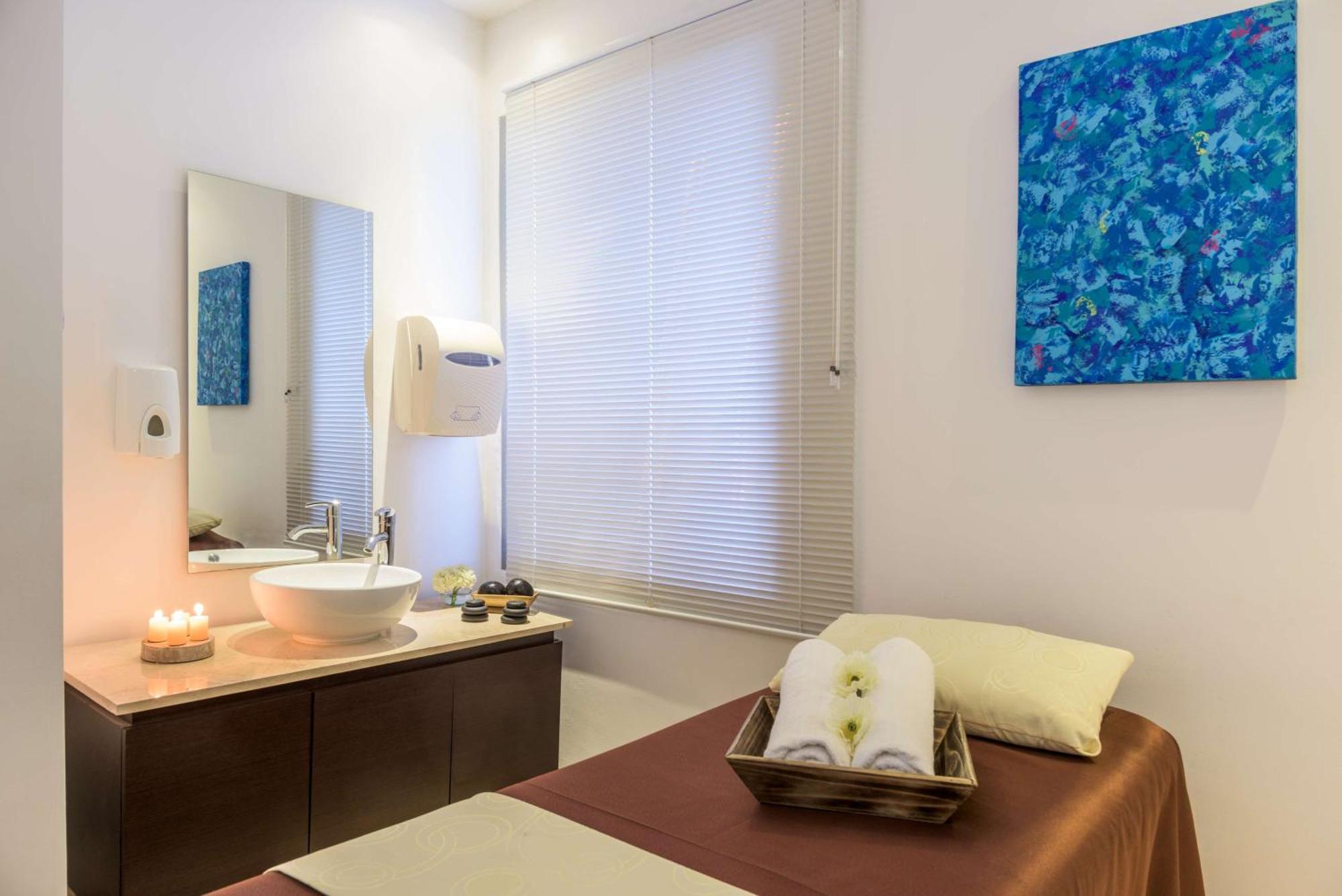 Nh Collection Royal Smartsuites Barranquilla  Exterior foto
