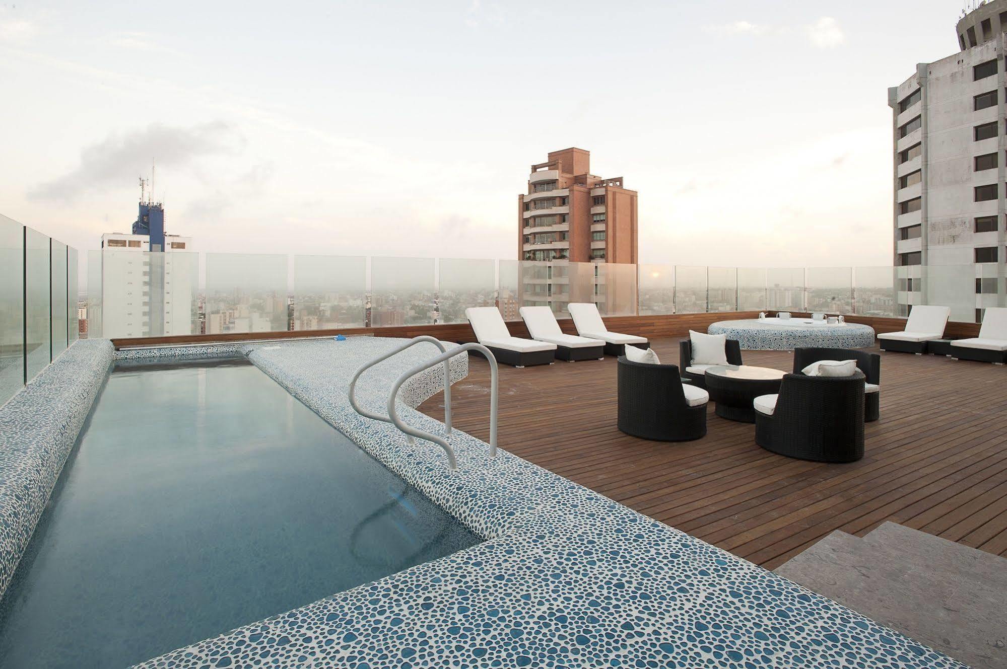 Nh Collection Royal Smartsuites Barranquilla  Exterior foto